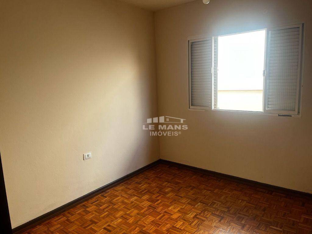 Casa à venda com 3 quartos, 180m² - Foto 14