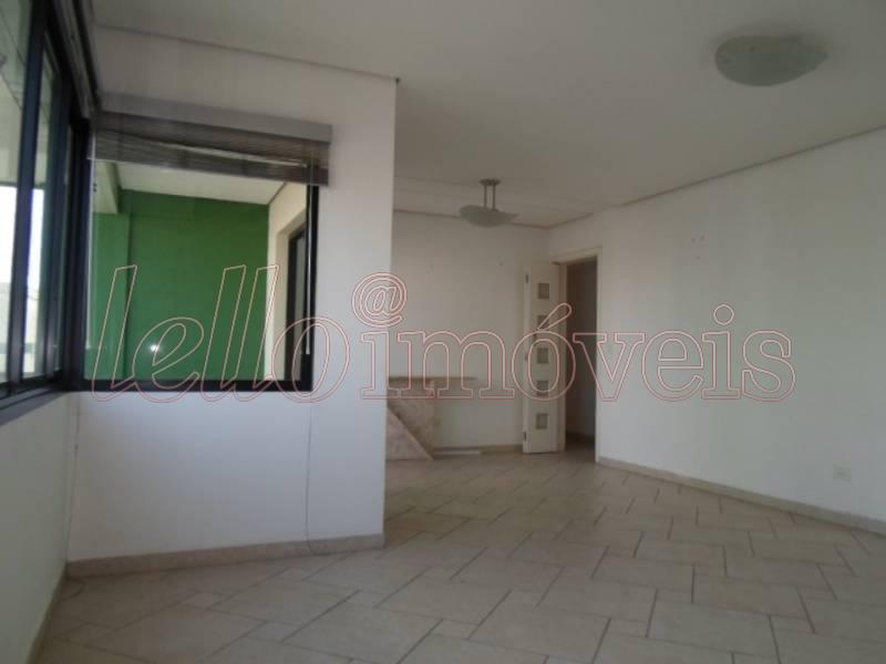 Apartamento à venda com 3 quartos, 212m² - Foto 4