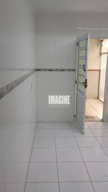 Sobrado para alugar com 3 quartos, 115m² - Foto 9