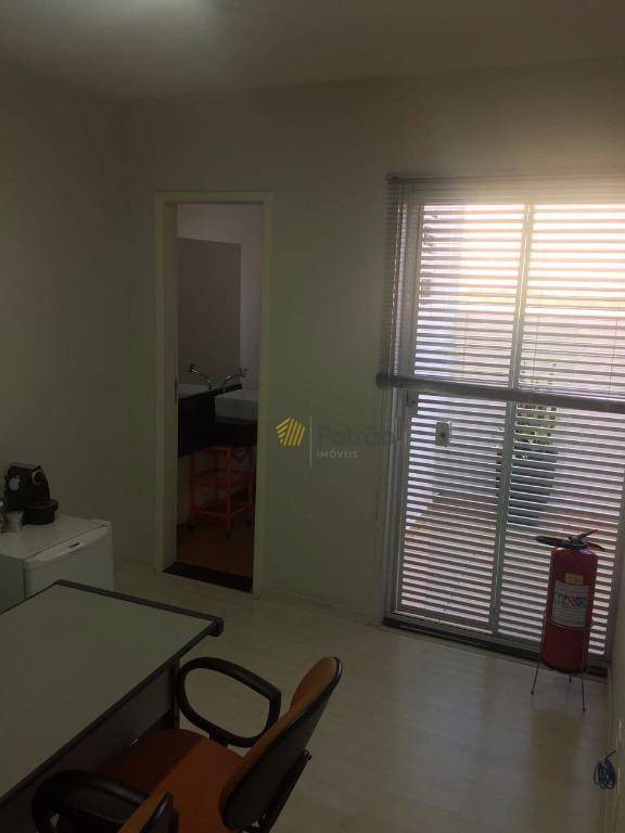 Sobrado à venda com 4 quartos, 250m² - Foto 6