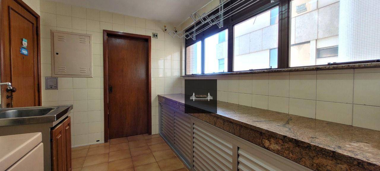 Apartamento à venda com 4 quartos, 277m² - Foto 44