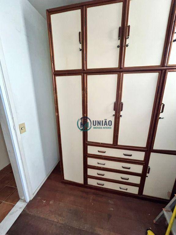 Apartamento à venda com 3 quartos, 130m² - Foto 16