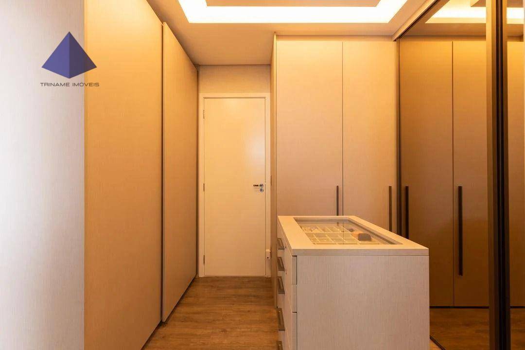 Apartamento à venda com 3 quartos, 154m² - Foto 19