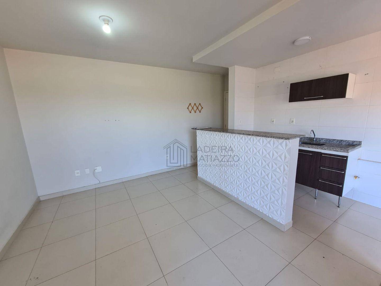Apartamento para alugar com 2 quartos, 50m² - Foto 2