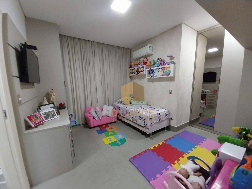 Casa de Condomínio à venda com 3 quartos, 210m² - Foto 26