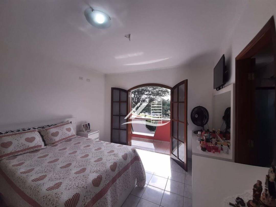 Sobrado à venda com 3 quartos, 231m² - Foto 19