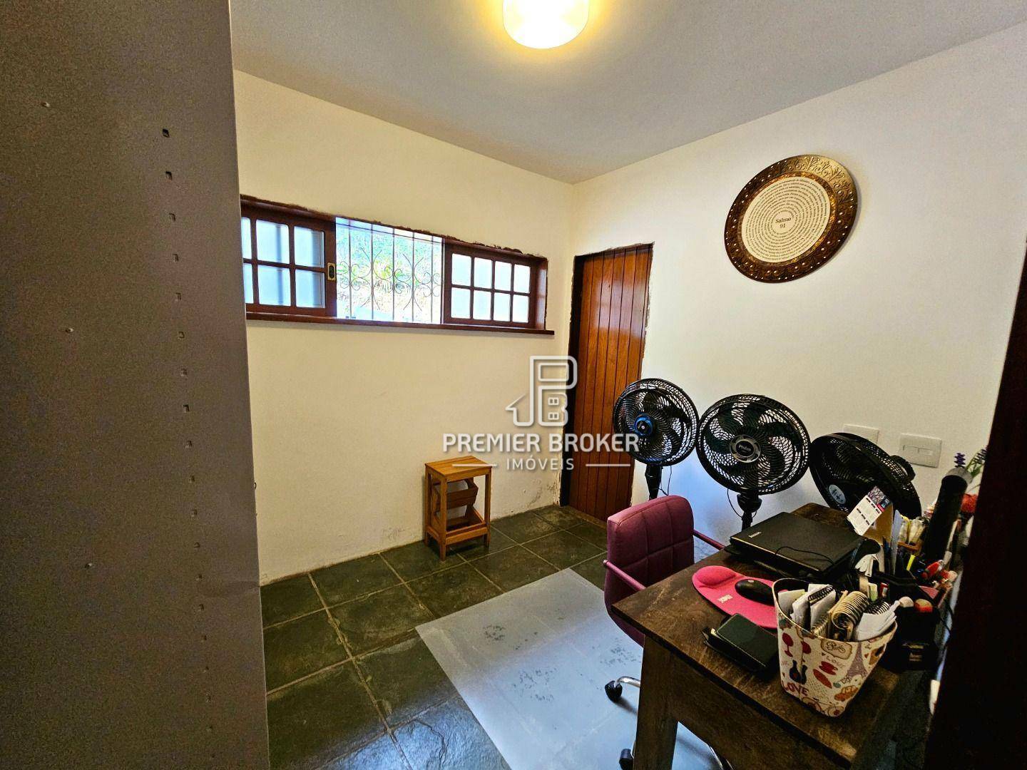 Casa à venda com 5 quartos, 142m² - Foto 35