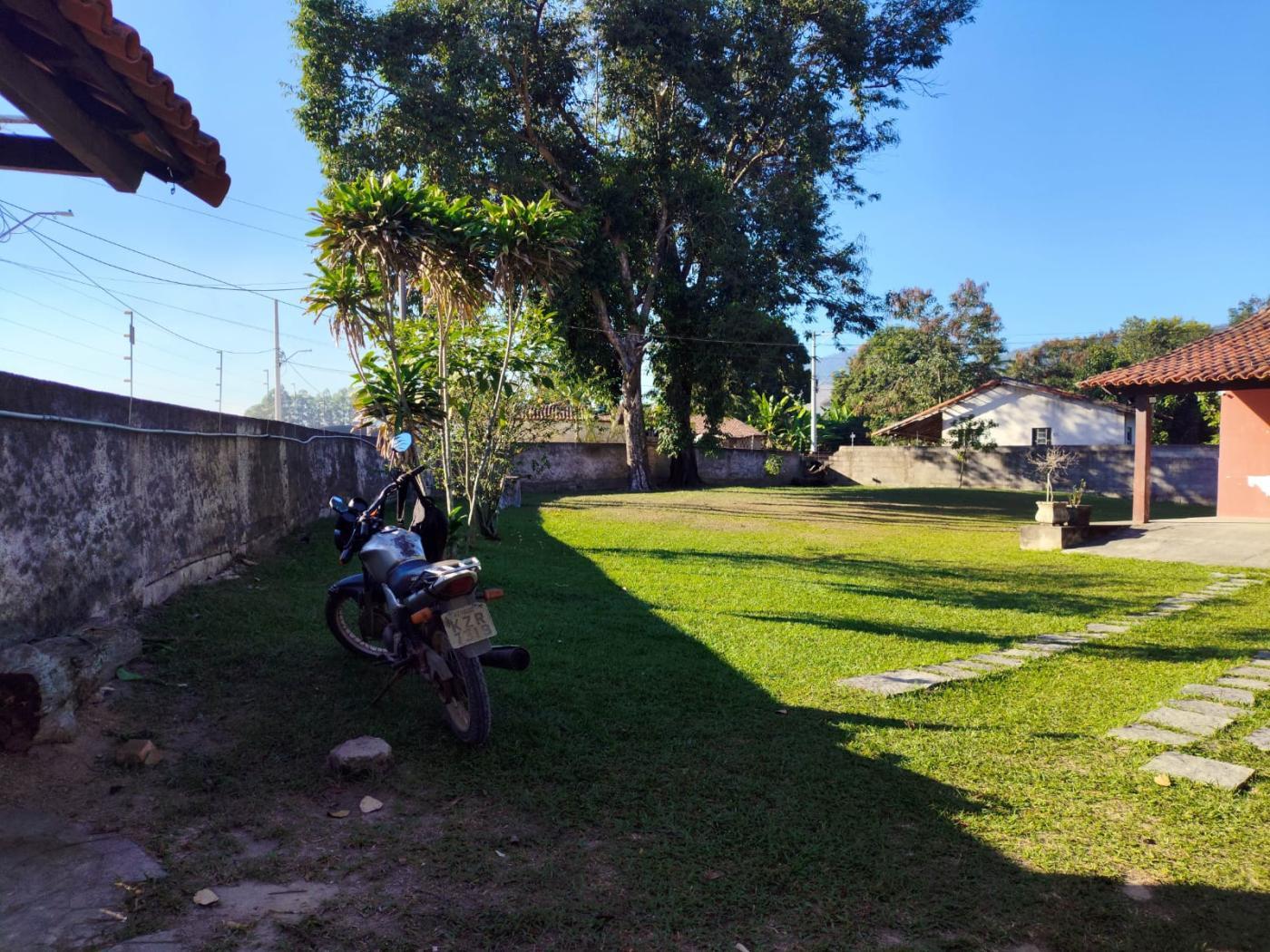 Fazenda à venda com 3 quartos, 1800m² - Foto 9