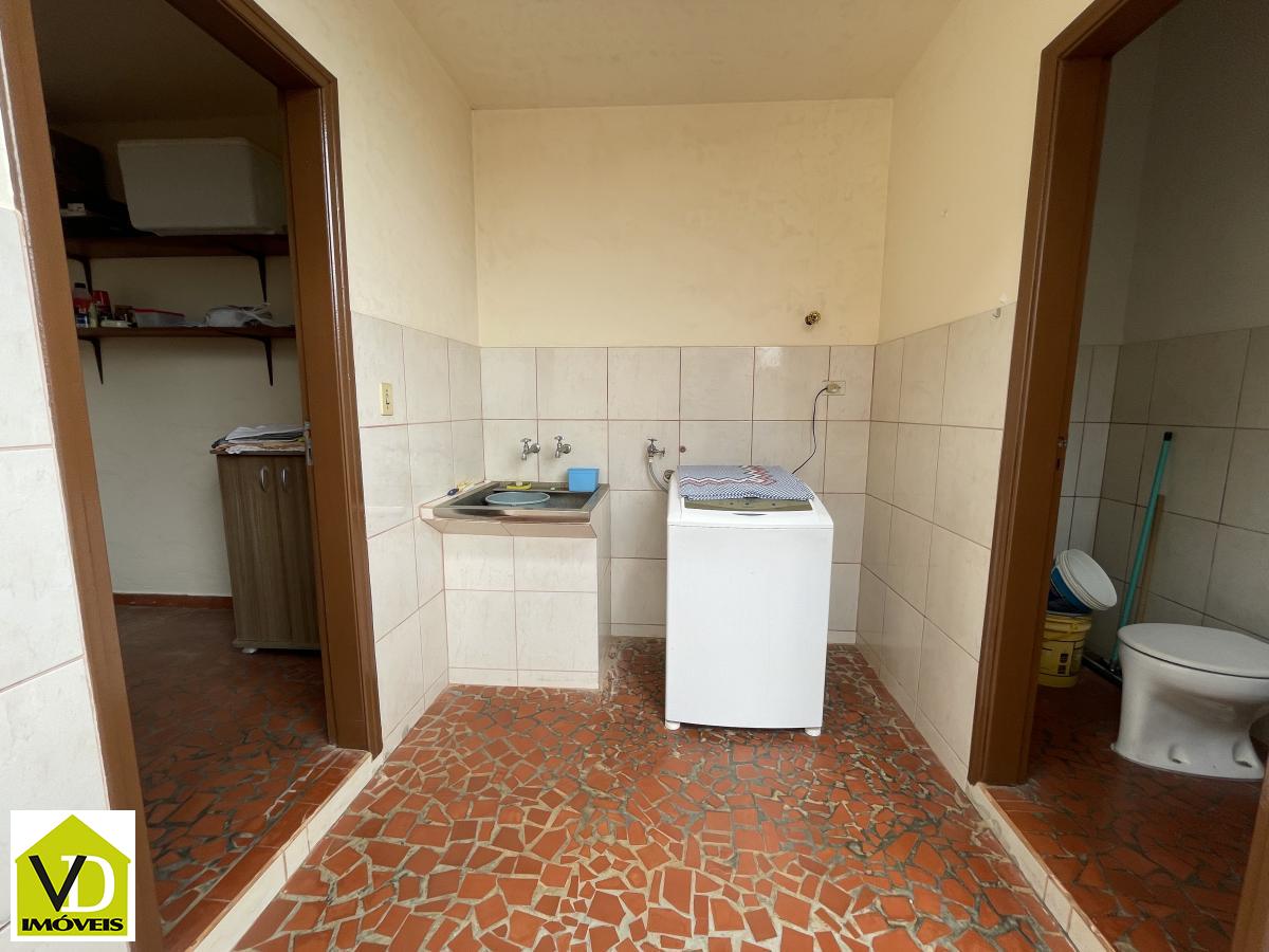 Casa à venda com 3 quartos, 200m² - Foto 20