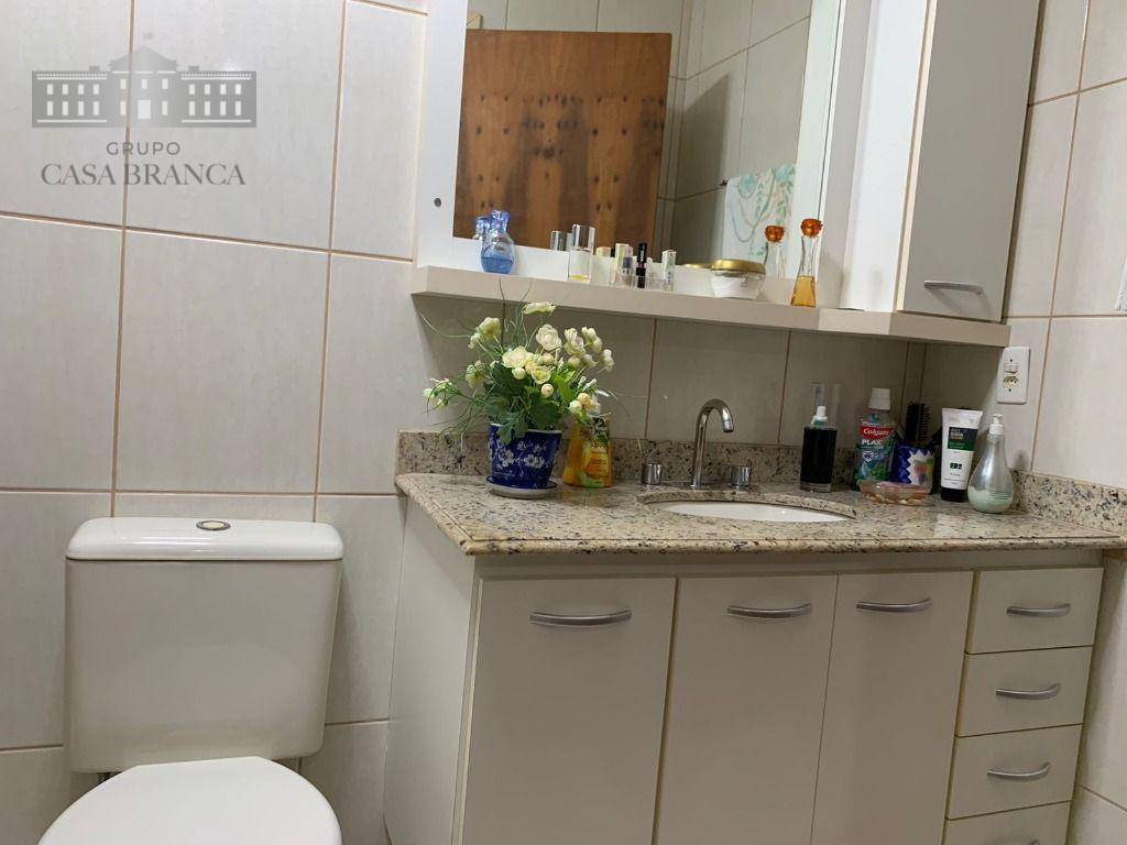 Apartamento à venda com 3 quartos, 189m² - Foto 14