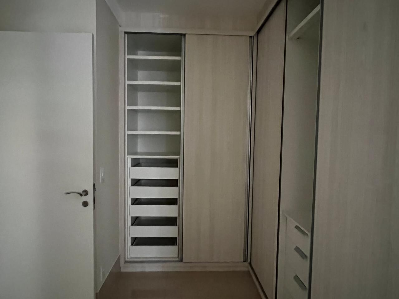 Apartamento à venda com 3 quartos, 125m² - Foto 12