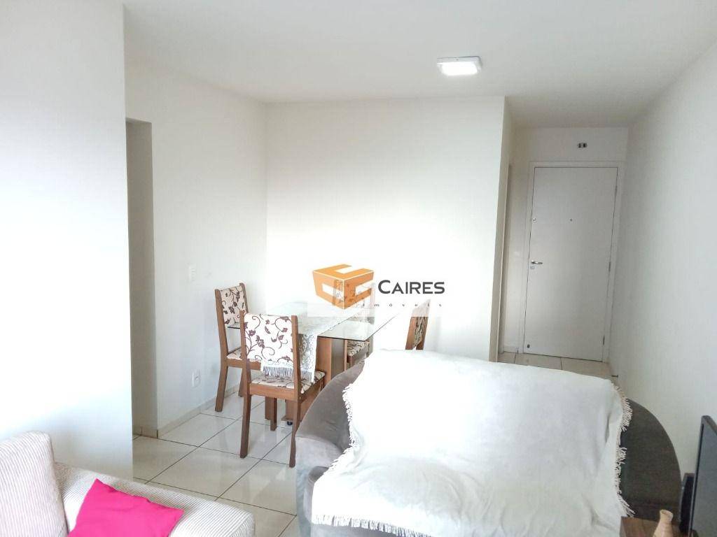 Apartamento à venda com 2 quartos, 64m² - Foto 8