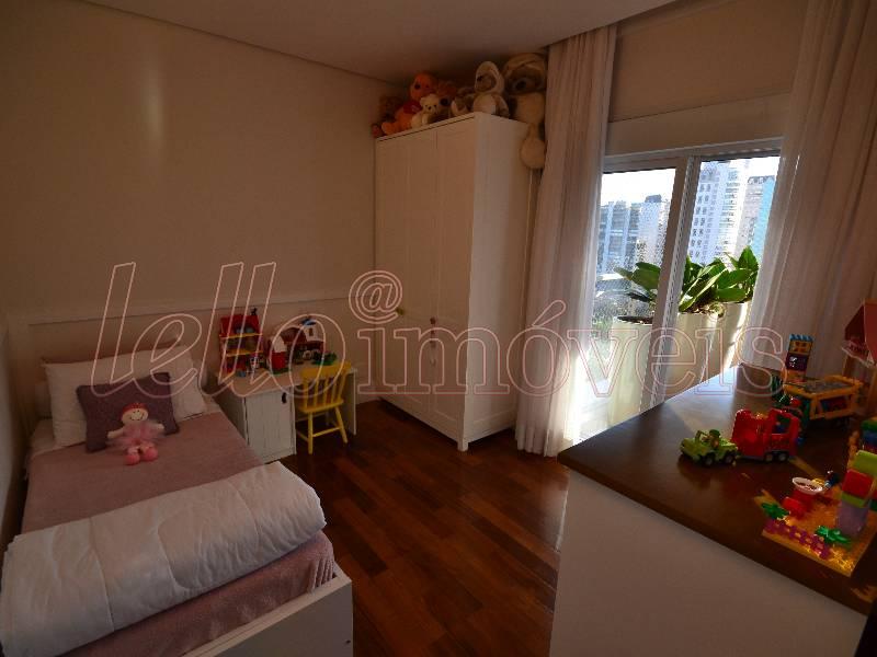 Apartamento à venda com 2 quartos, 128m² - Foto 12