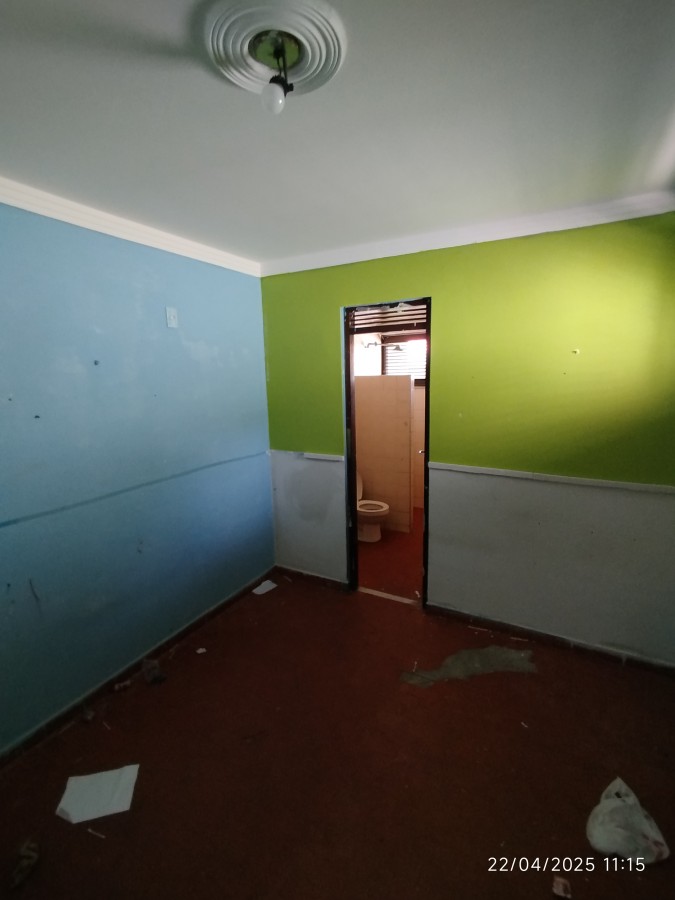 Casa para alugar com 5 quartos, 200m² - Foto 27