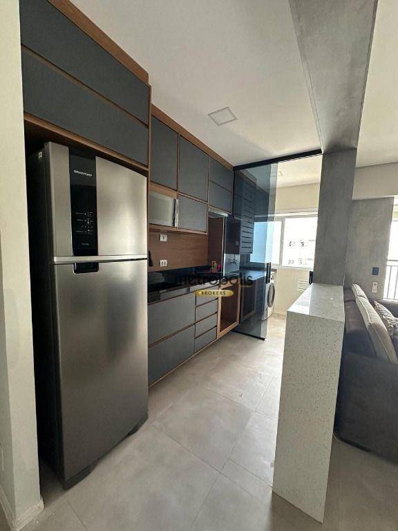 Apartamento à venda com 2 quartos, 63m² - Foto 6