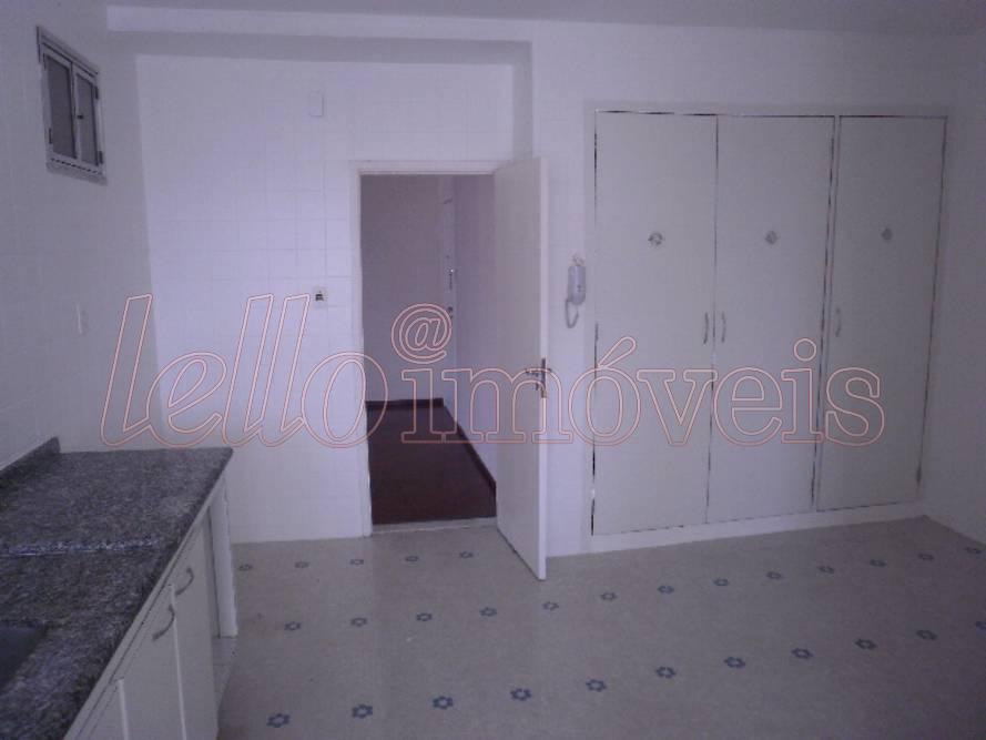 Apartamento para alugar com 3 quartos, 126m² - Foto 17