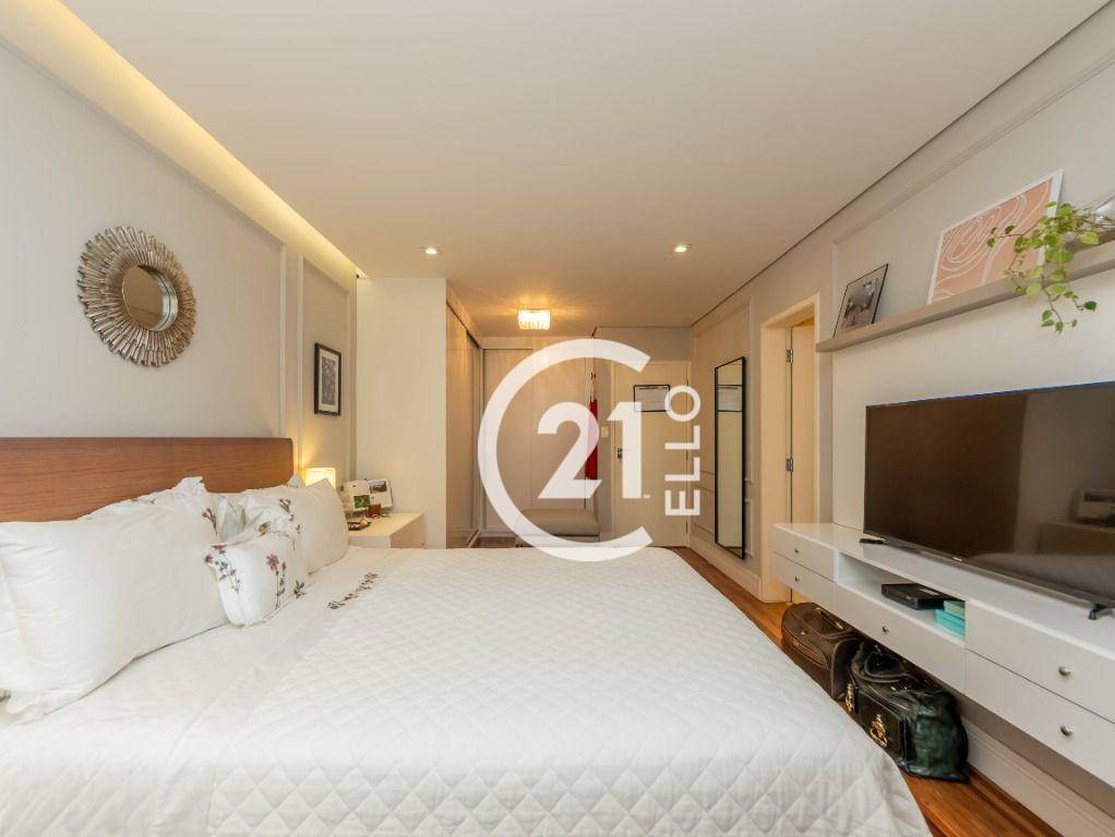 Apartamento à venda com 3 quartos, 141m² - Foto 8