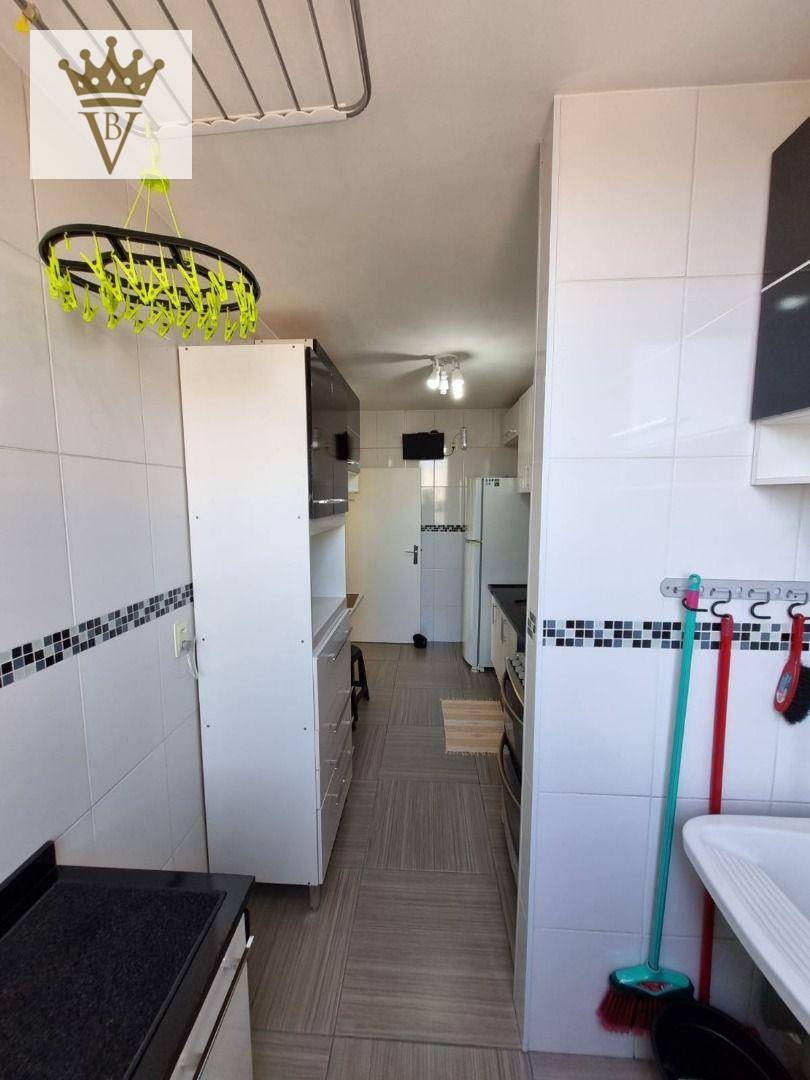 Apartamento à venda com 2 quartos, 63m² - Foto 15