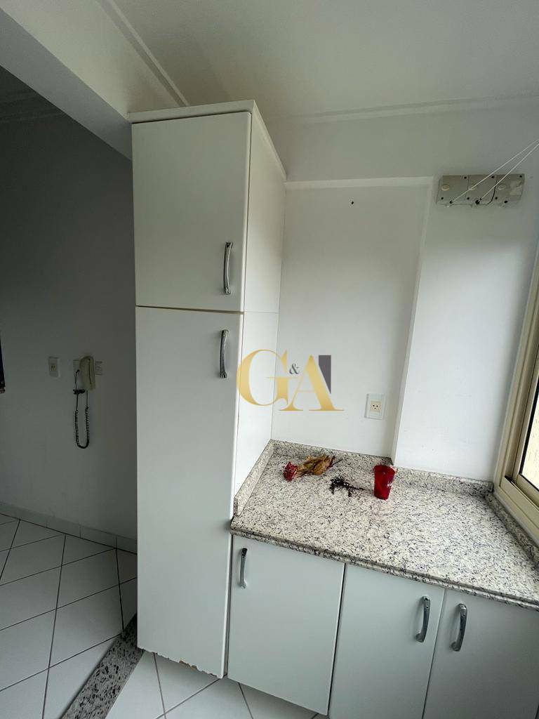 Apartamento à venda com 3 quartos, 84m² - Foto 5