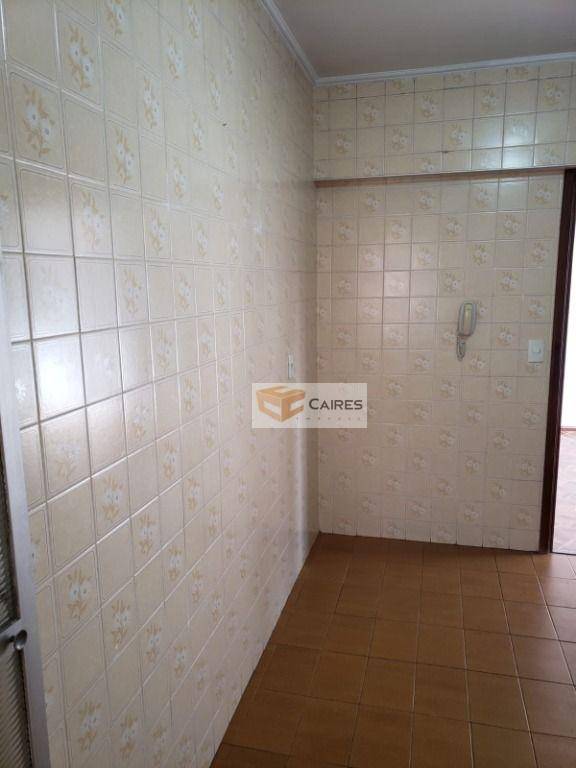 Apartamento à venda com 1 quarto, 60m² - Foto 9