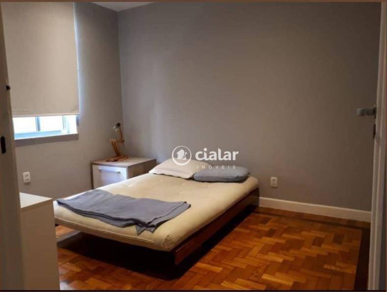 Apartamento à venda com 2 quartos, 70m² - Foto 17