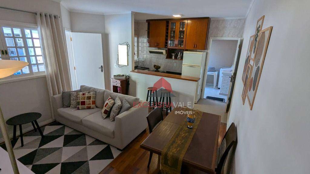 Casa de Condomínio para alugar com 4 quartos, 320m² - Foto 21