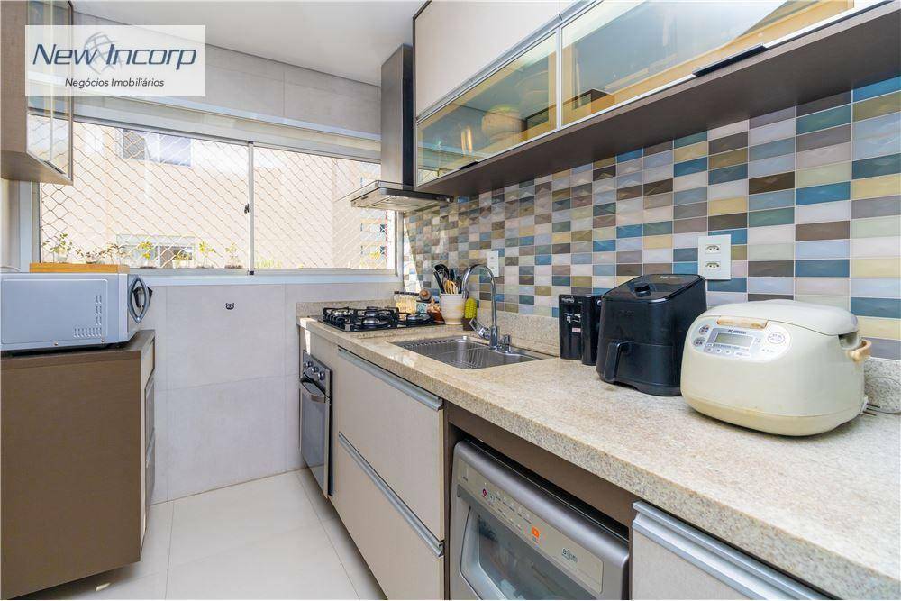 Apartamento à venda com 3 quartos, 107m² - Foto 11