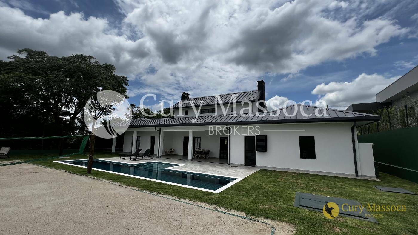 Casa de Condomínio à venda com 4 quartos, 358m² - Foto 1