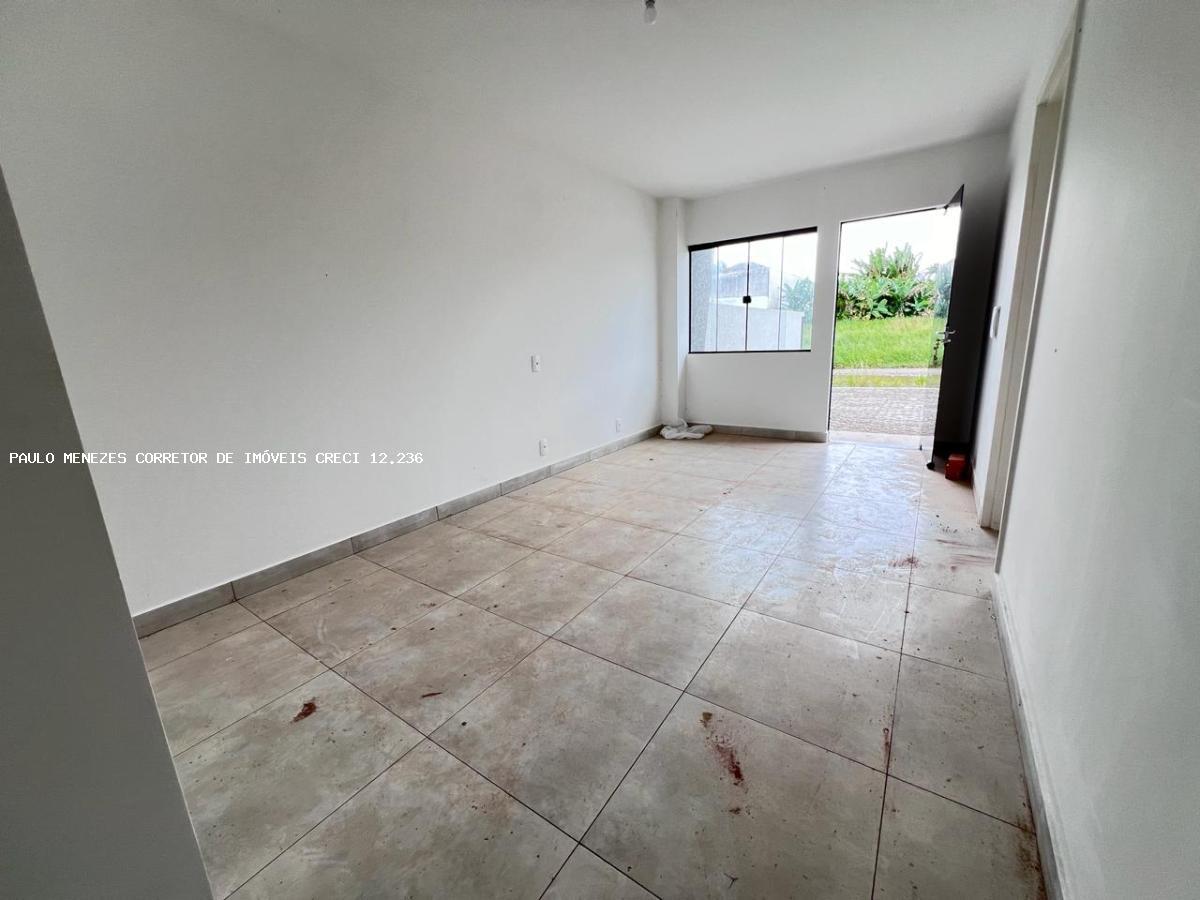 Casa à venda com 3 quartos, 180m² - Foto 17