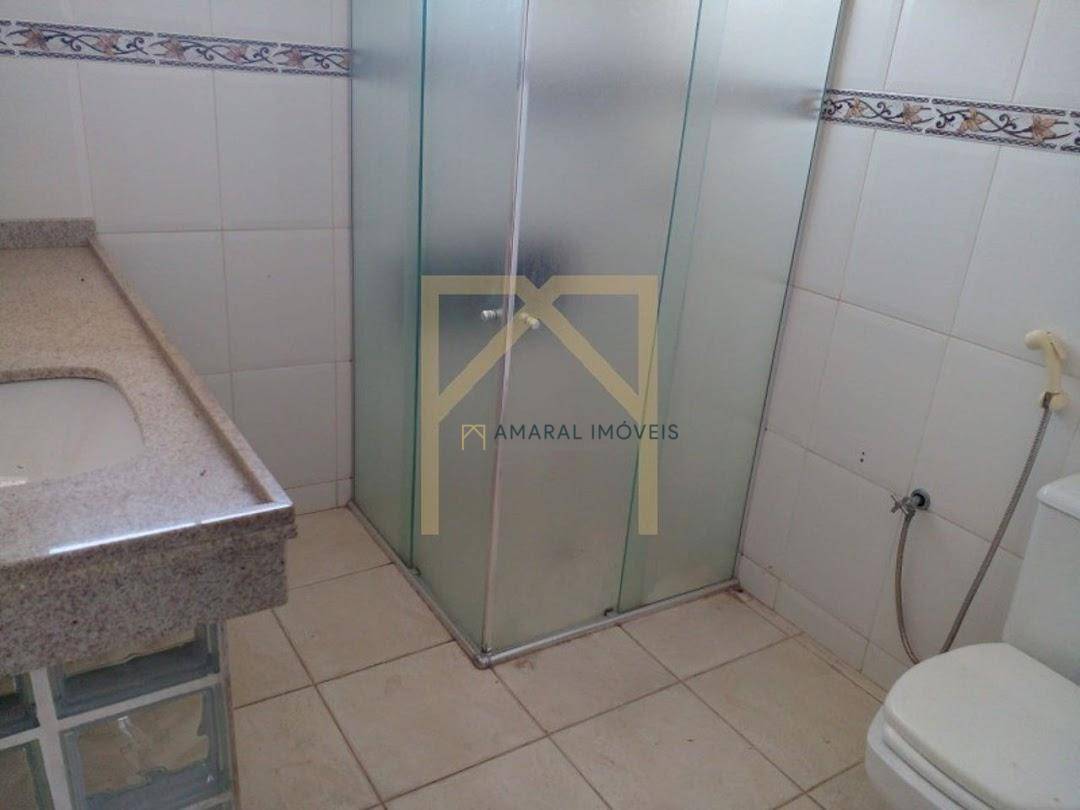 Casa para alugar com 3 quartos, 150m² - Foto 17