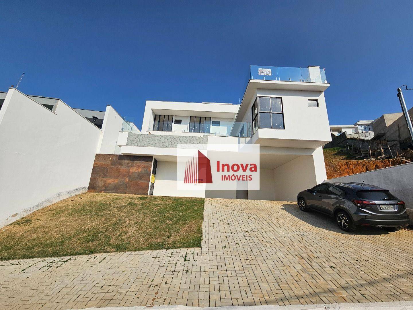 Casa de Condomínio à venda com 4 quartos, 400m² - Foto 2