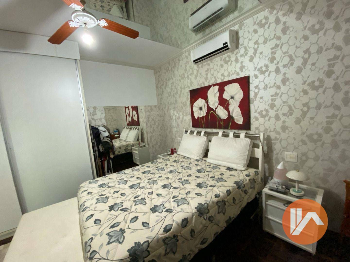 Casa à venda com 4 quartos, 600m² - Foto 14