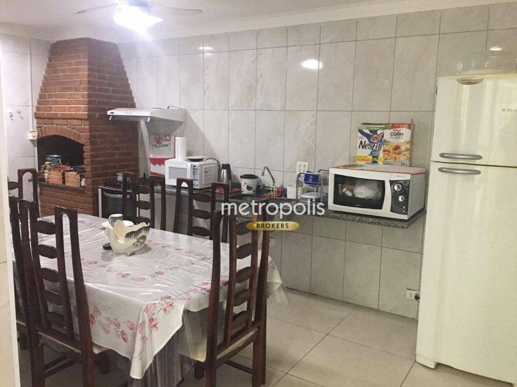 Sobrado à venda com 3 quartos, 120m² - Foto 1