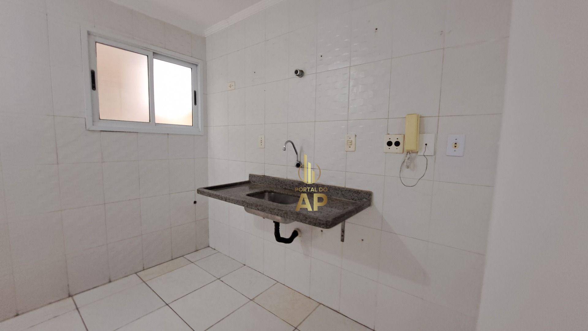 Sobrado para alugar com 2 quartos, 65m² - Foto 4