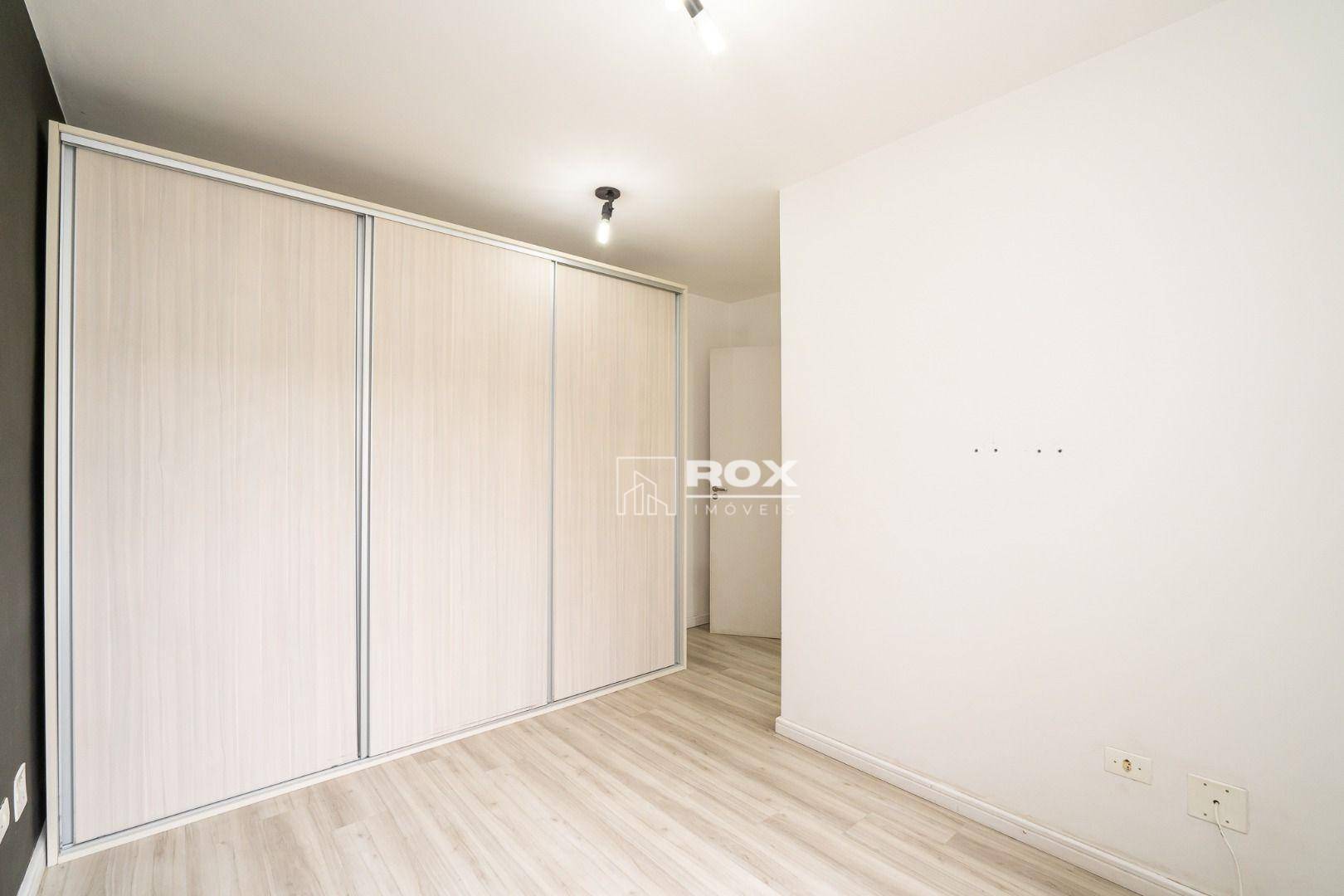 Apartamento à venda com 2 quartos, 57m² - Foto 22