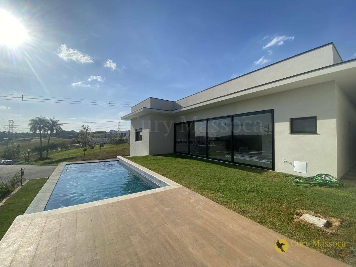 Casa de Condomínio à venda com 3 quartos, 299m² - Foto 1