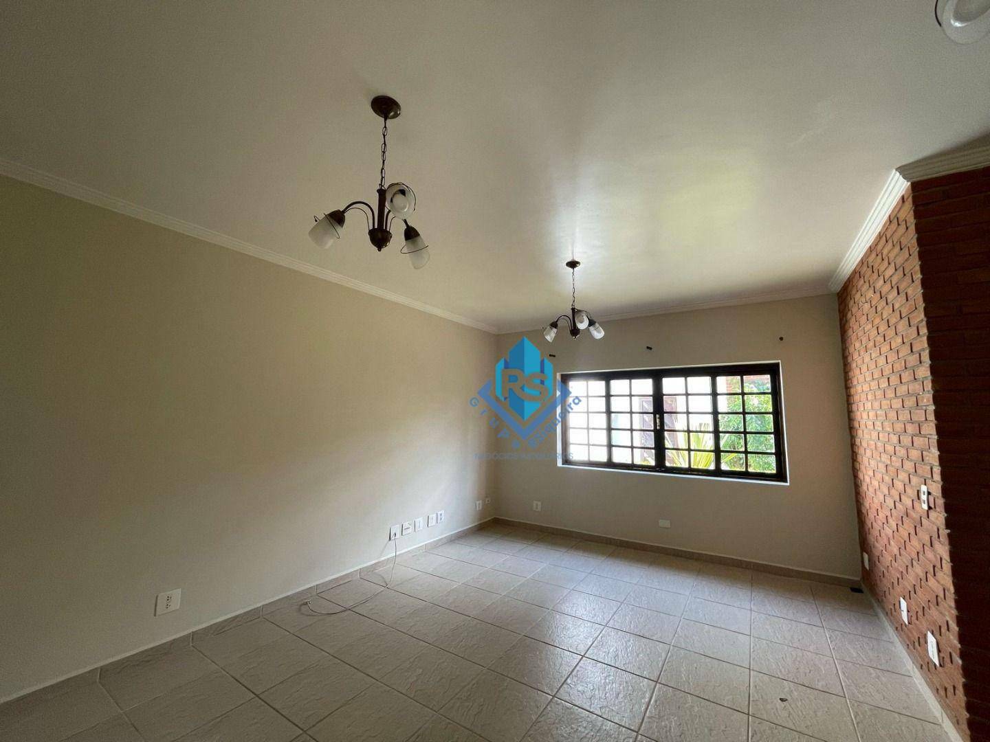 Casa à venda com 2 quartos, 169m² - Foto 5