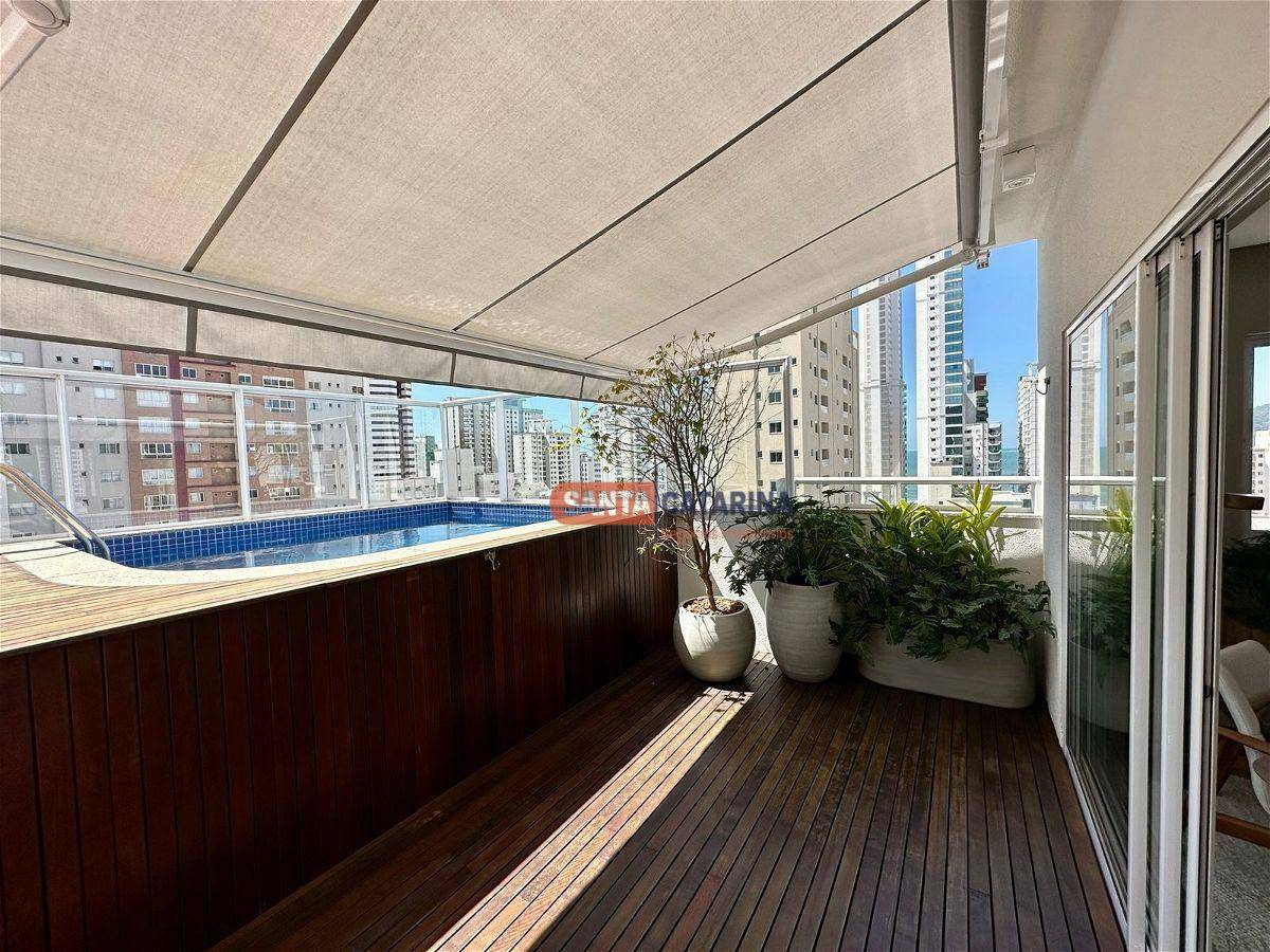 Apartamento à venda com 4 quartos, 240m² - Foto 17