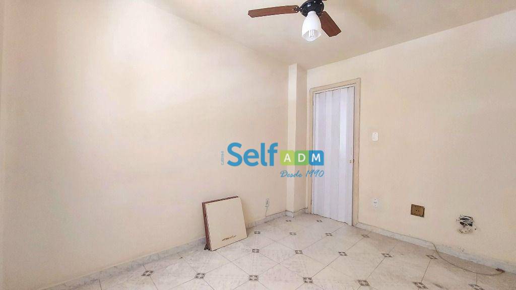 Apartamento para alugar com 2 quartos, 65m² - Foto 11