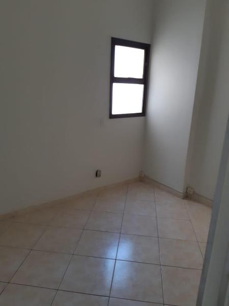 Apartamento à venda com 4 quartos, 135m² - Foto 19