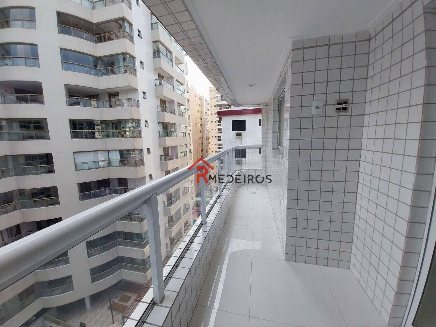 Apartamento à venda com 2 quartos, 68m² - Foto 7