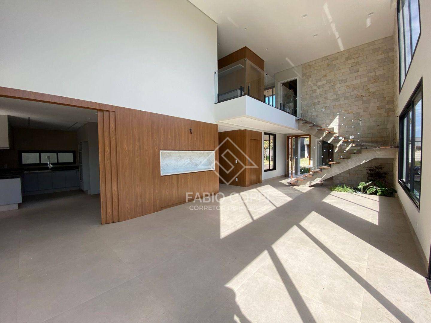 Casa de Condomínio à venda com 4 quartos, 383m² - Foto 3