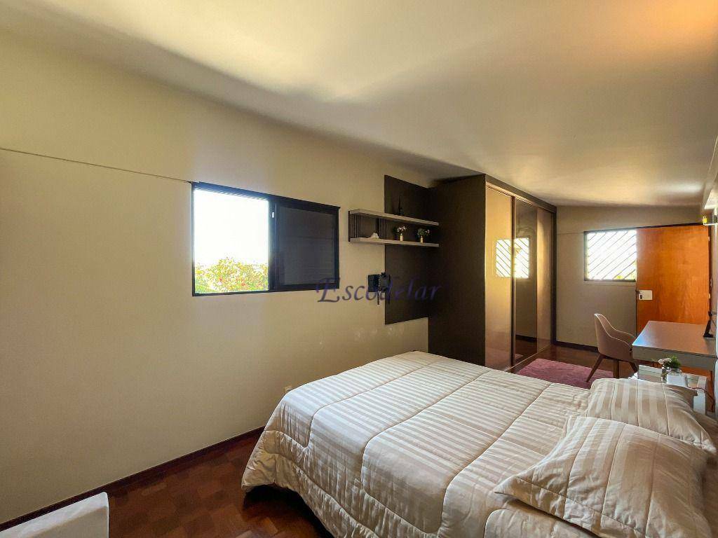 Casa de Condomínio à venda com 3 quartos, 400m² - Foto 53