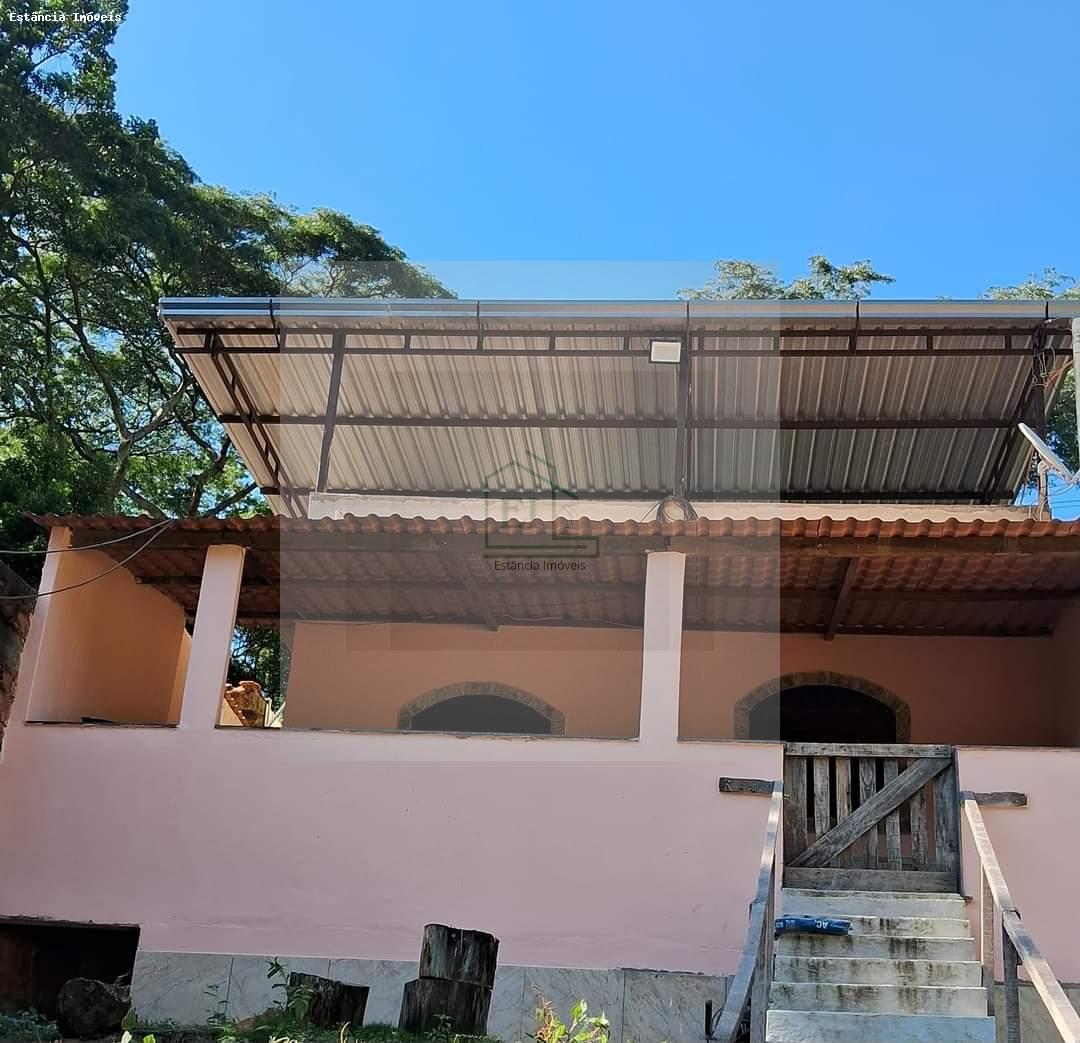 Casa à venda com 2 quartos, 200m² - Foto 2