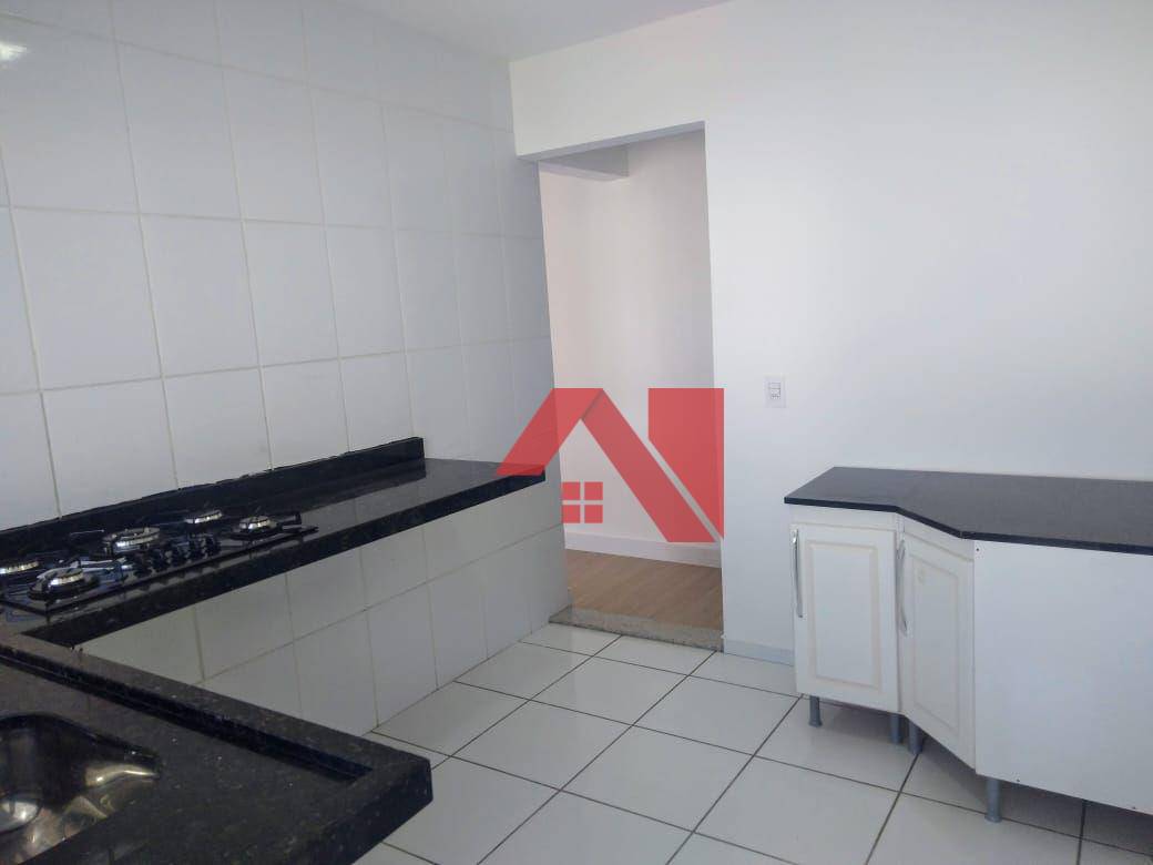 Apartamento à venda com 2 quartos, 65m² - Foto 15