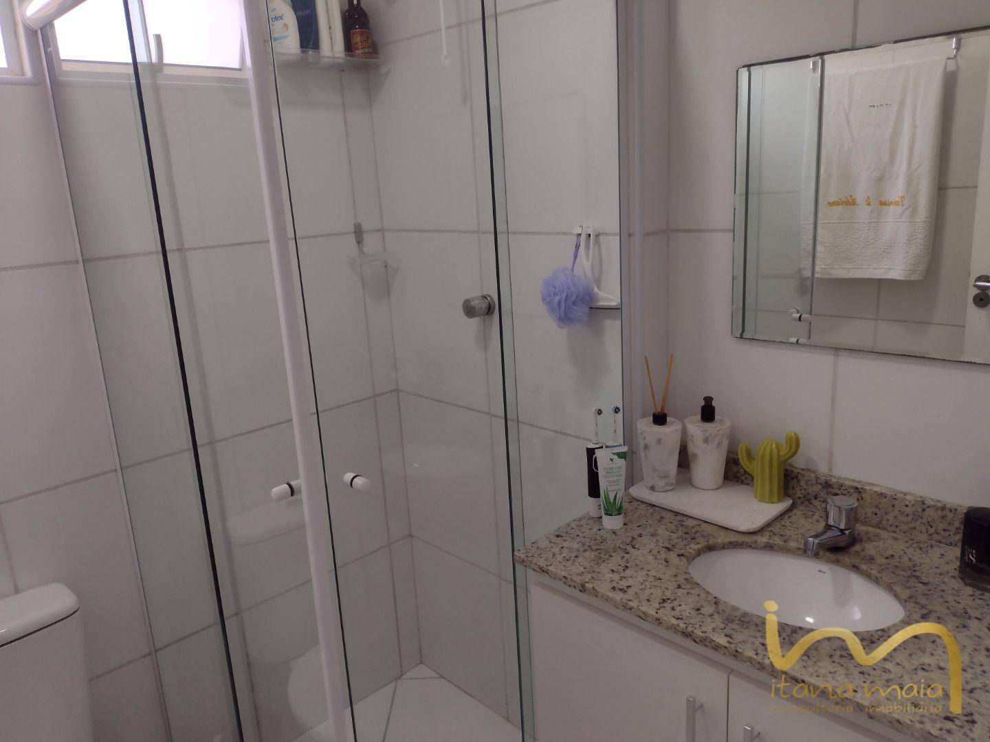 Apartamento à venda com 3 quartos, 75m² - Foto 20