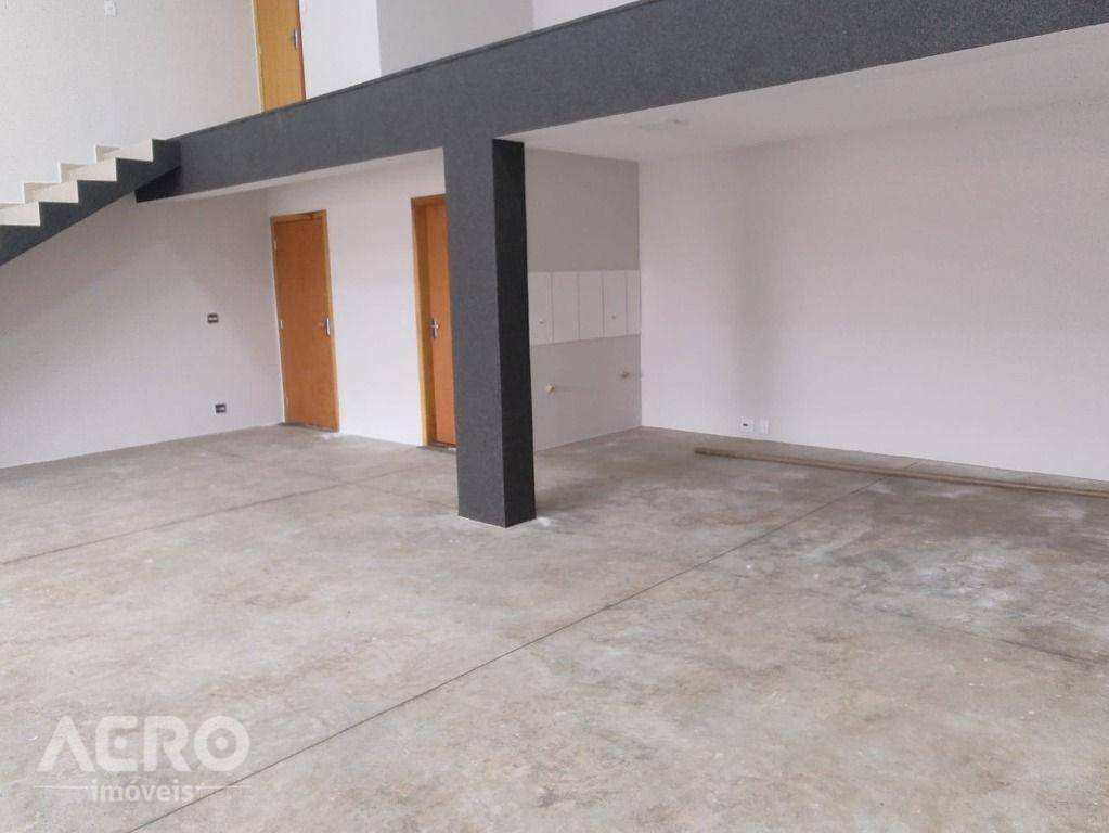 Depósito-Galpão-Armazém à venda e aluguel, 180m² - Foto 4