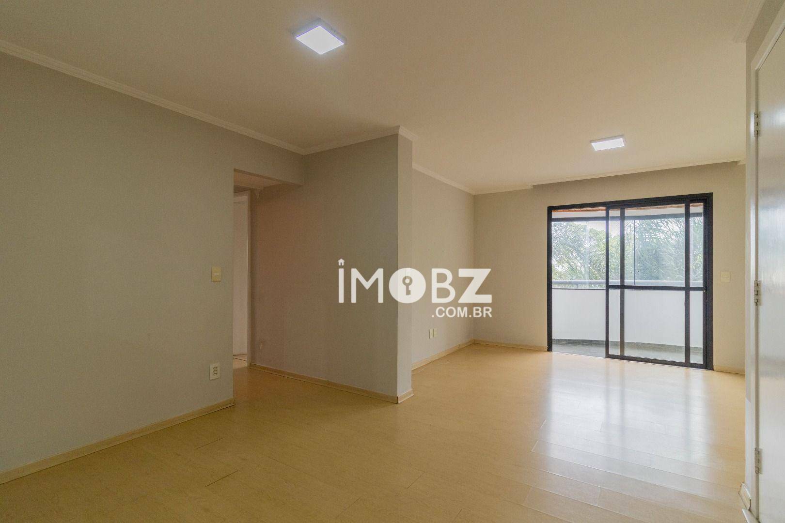 Apartamento à venda com 3 quartos, 96m² - Foto 1