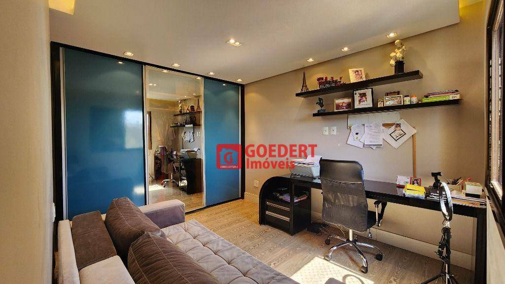 Apartamento para alugar com 3 quartos, 168m² - Foto 27