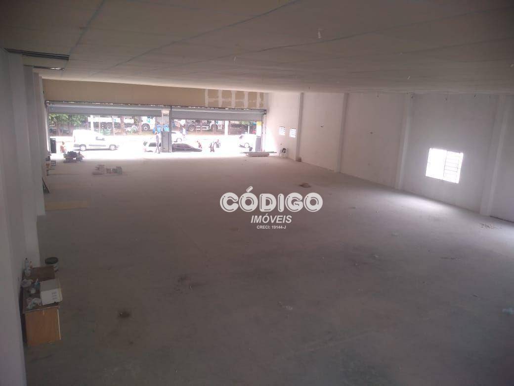 Depósito-Galpão-Armazém para alugar, 1600m² - Foto 5